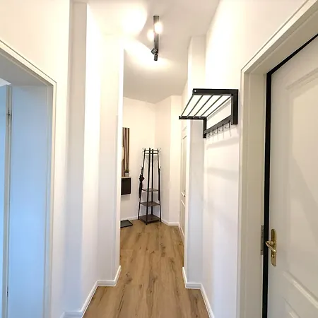 Apartment Exklusive 2-zimmer-wohnung *