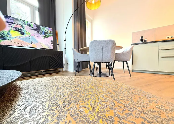 Exklusive 2-zimmer-wohnung * راديبول